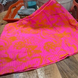 Lilly Pulitzer Pop Pink Seaesta skort.